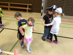 Kinderturnen Fasching 2015